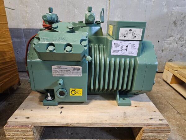 Поршневые компрессоры Bitzer  4EC - 6.2Y - 40S